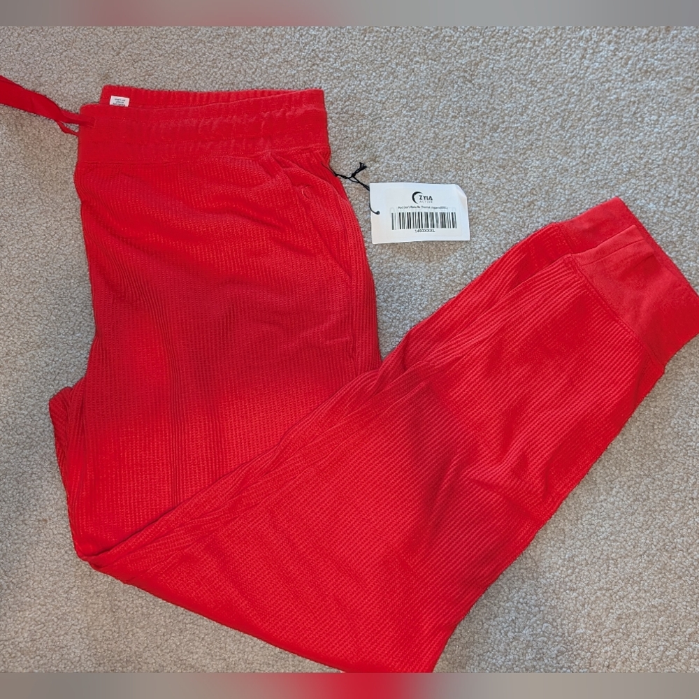 ZYIA Active Red Ribbed Don't Wake Me Thermals